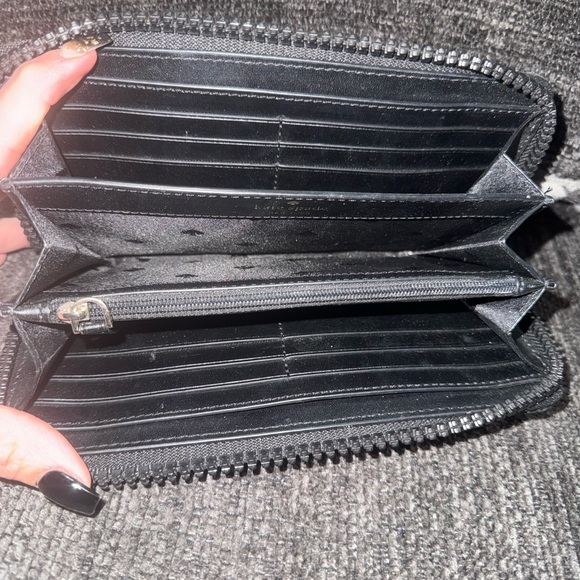 Kate Spade New York Bow Pattern Zip Wallet - Picture 8 of 8